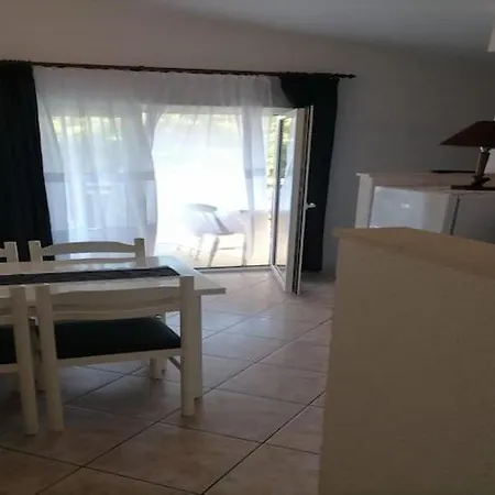 Libertas - Two Bedroom With Balcony And Sea View - 11 *