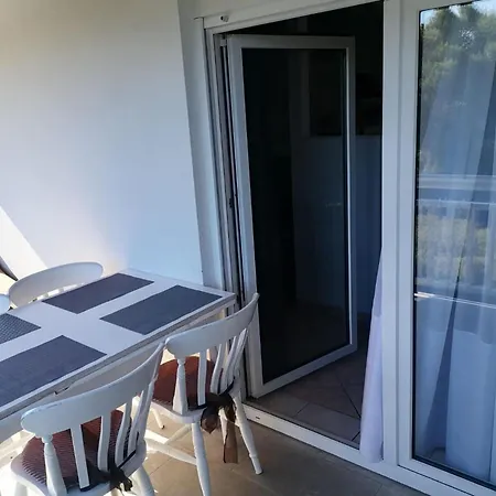 Apartman Libertas - Two Bedroom With Balcony And Sea View - 11 Rogoznica (Sibenik-Knin)