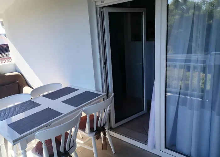 Appartement Libertas - Two Bedroom With Balcony And Sea View - 11 Rogoznica (Sibenik-Knin)